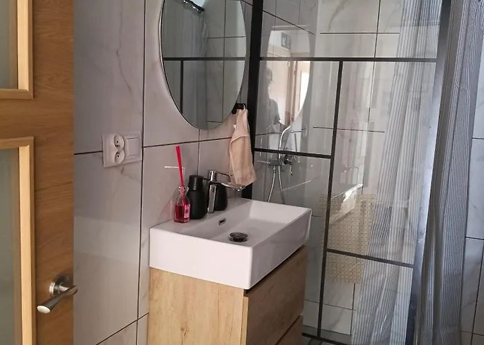 Marina 4 People Apartment *